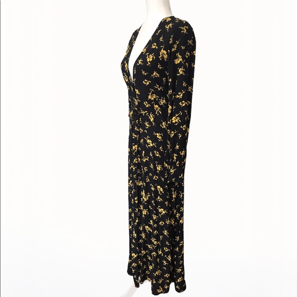 Ganni Printed Crepe Wrap Maxi Dress - Size: 2/4 - Picture 12 of 17